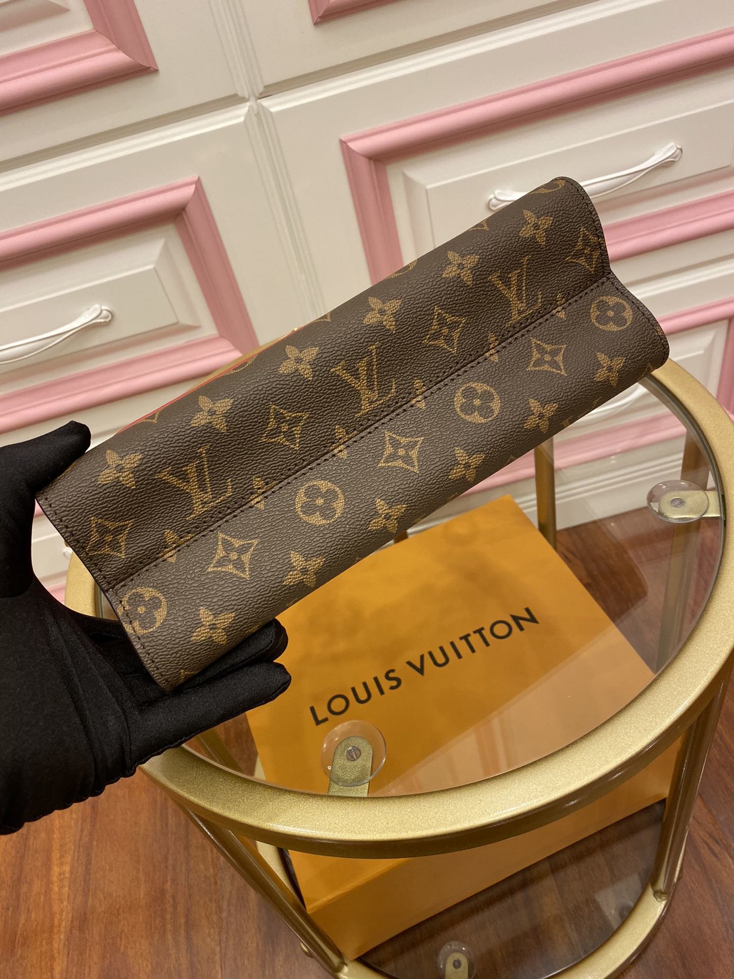 m41731 lv victoire 手袋 lv女包 lv链条包 lv单肩斜挎包 红色